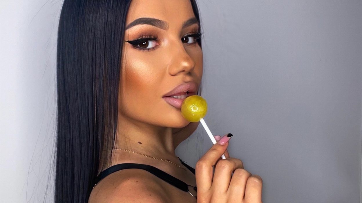 Antonia-a OnlyFans Profile